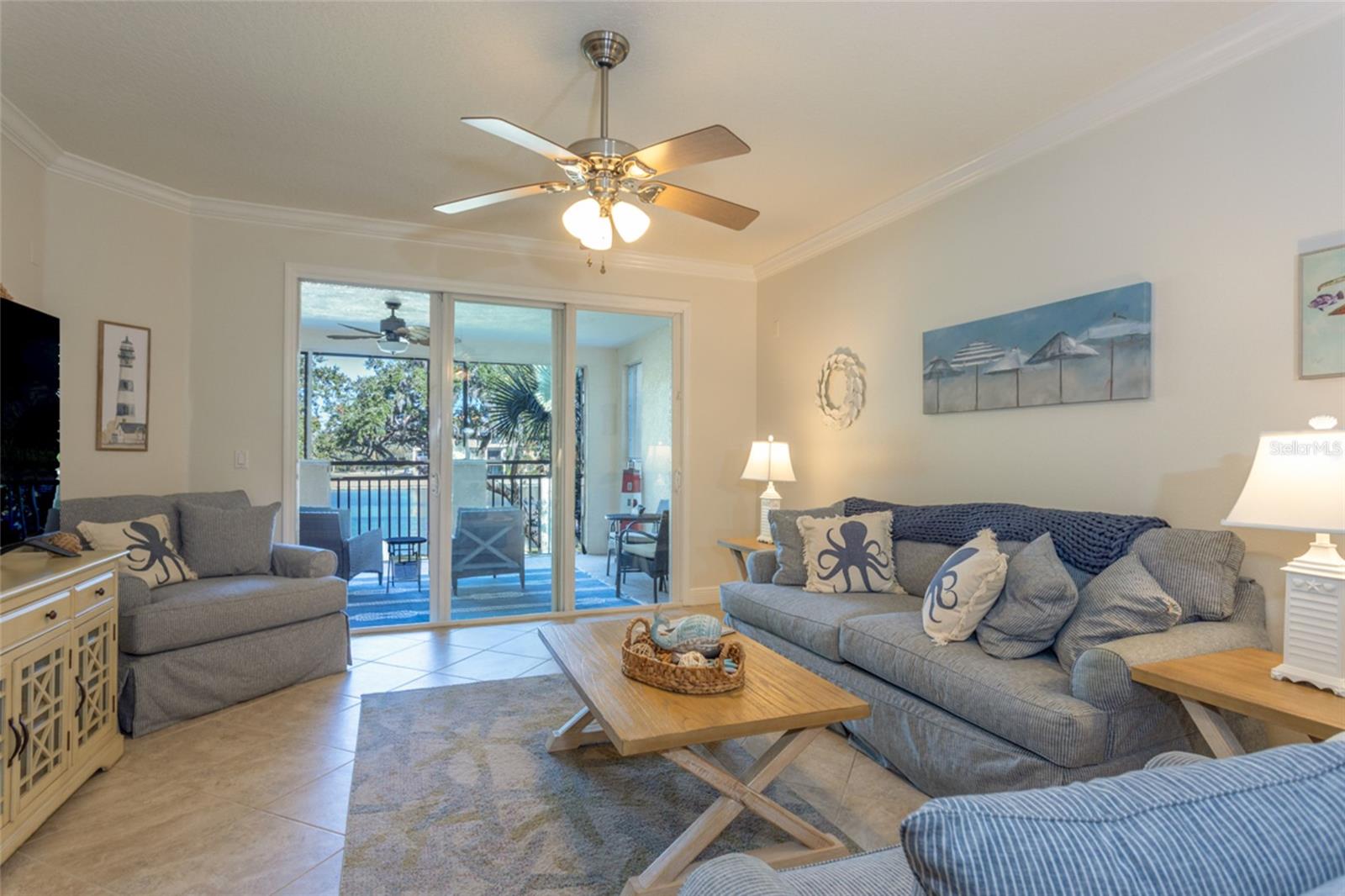 35 RIVERVIEW BEND S 1825