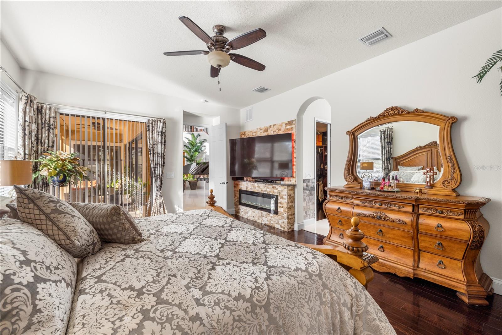 GRAND HAMPTON PH 1B-2 - Residential