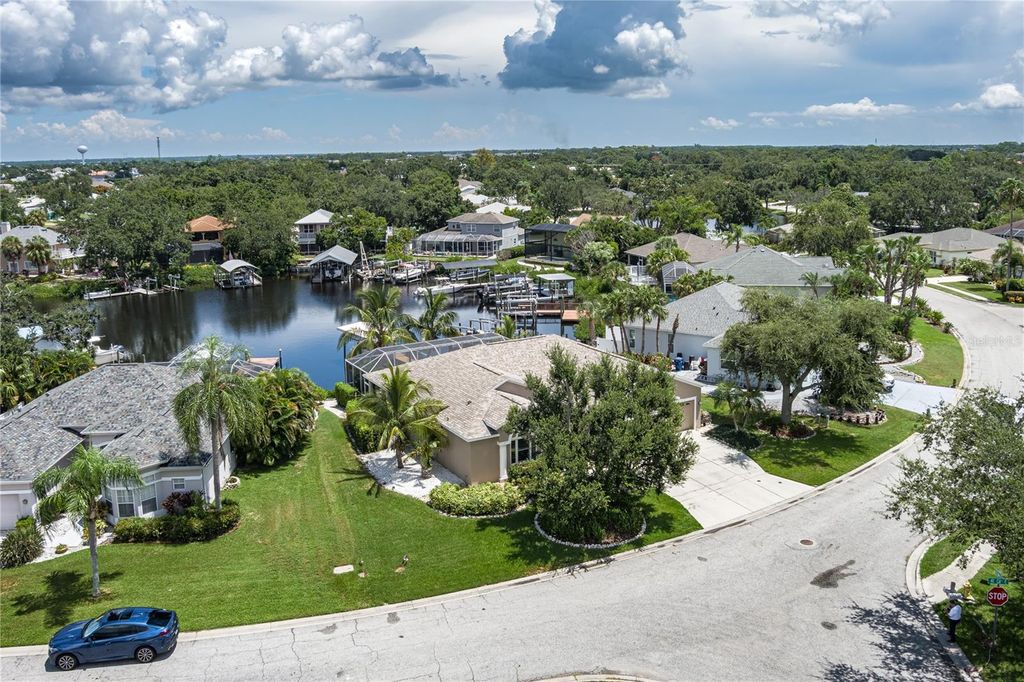 Photo of 144 41st Circle E, Bradenton, FL 34208 (MLS # A4661979)