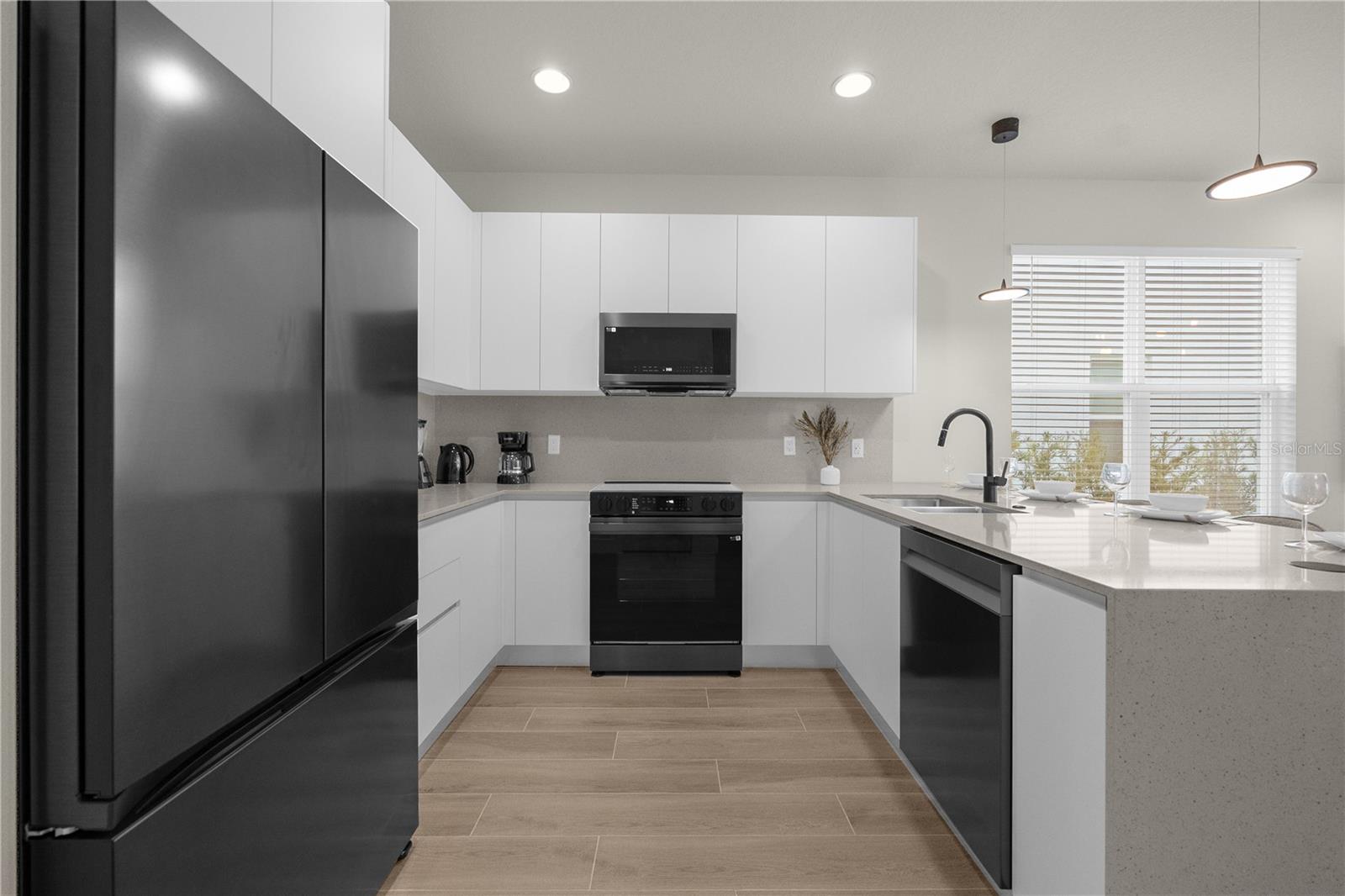 TRANQUILITY TOWNHOMES - Residential Lease