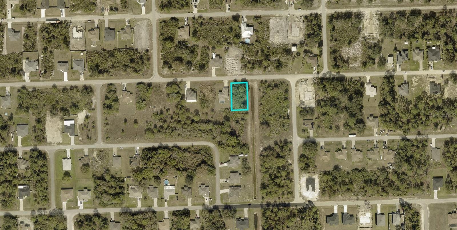 LEHIGH ACRES - Land