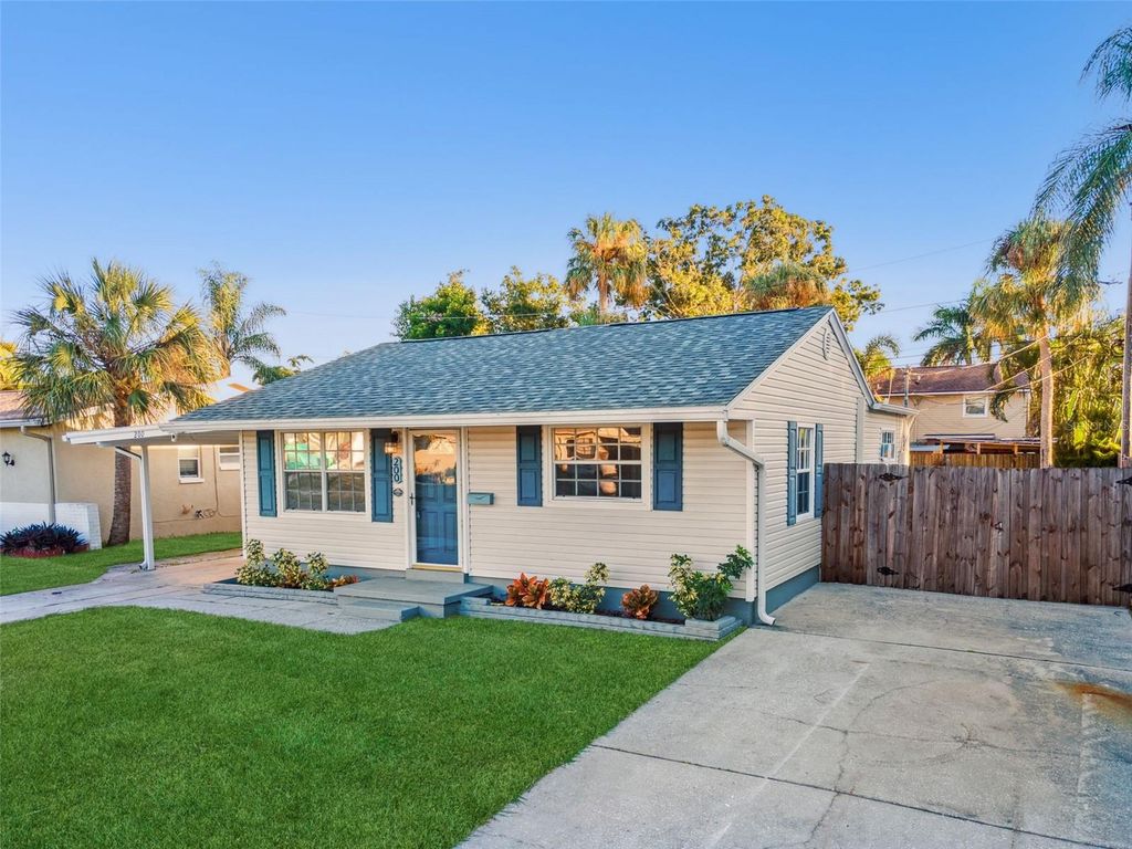 Photo of 200 82nd Avenue N, St Petersburg, FL 33702 (MLS # O6360959)