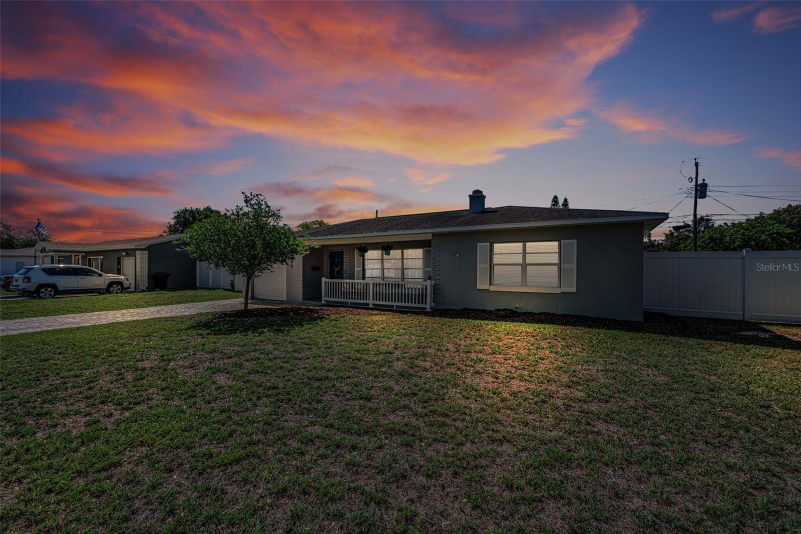 MEADOW LAWN 2ND ADD - Residential