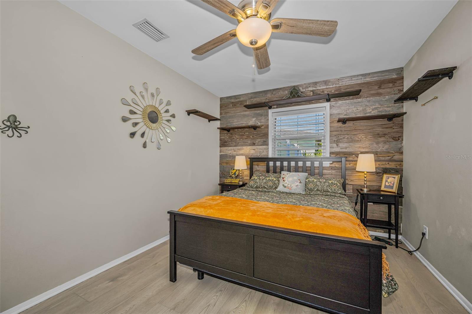 MEADOW LAWN 2ND ADD - Residential