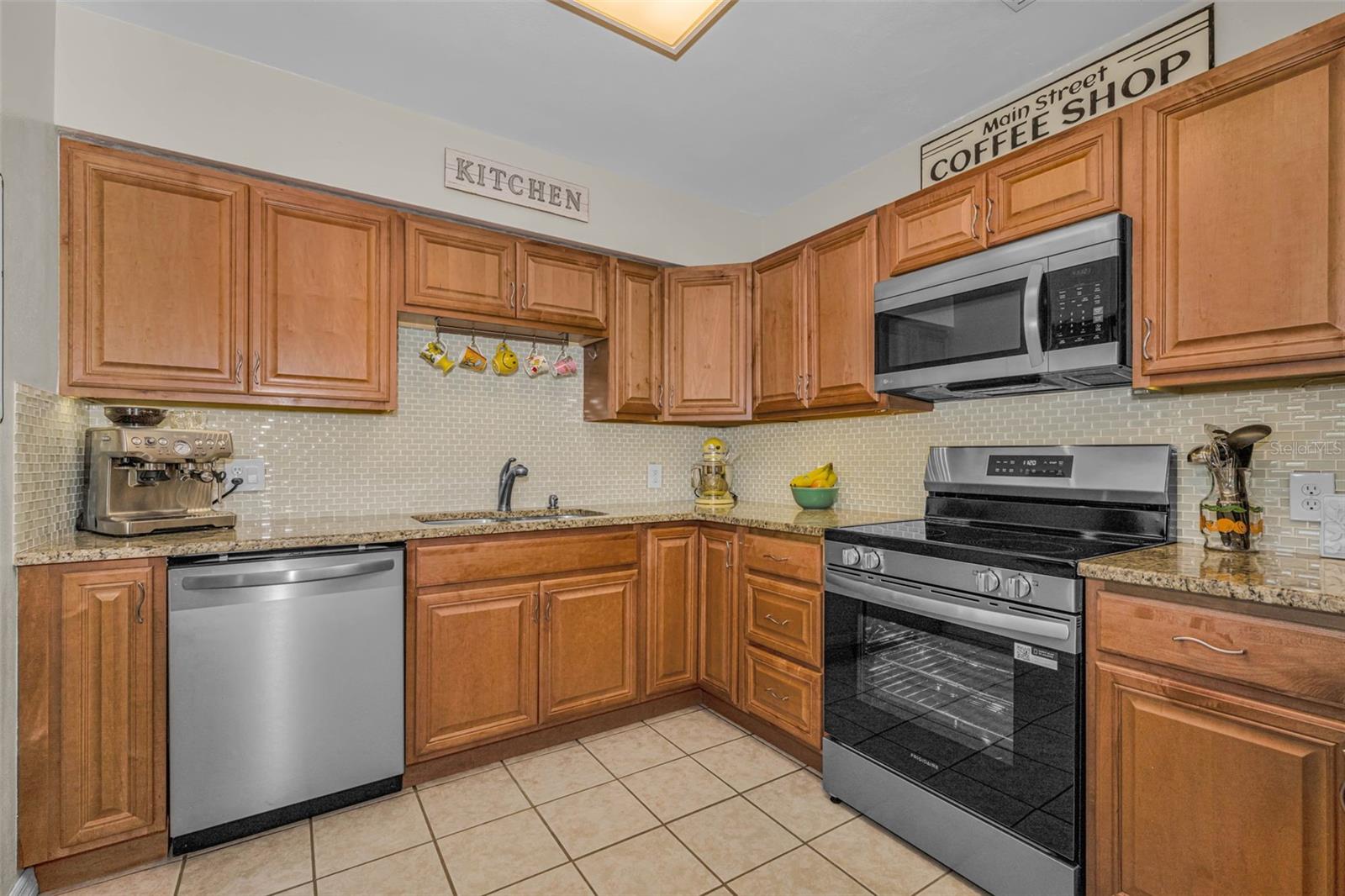 MEADOW LAWN 2ND ADD - Residential