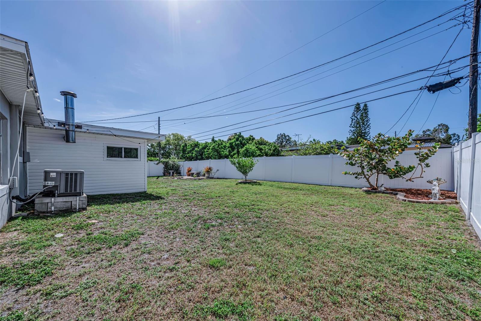 MEADOW LAWN 2ND ADD - Residential