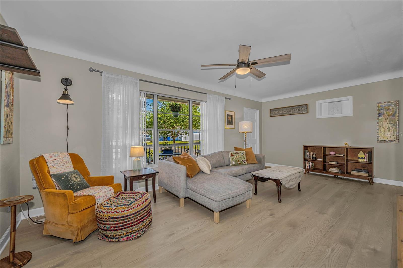 MEADOW LAWN 2ND ADD - Residential