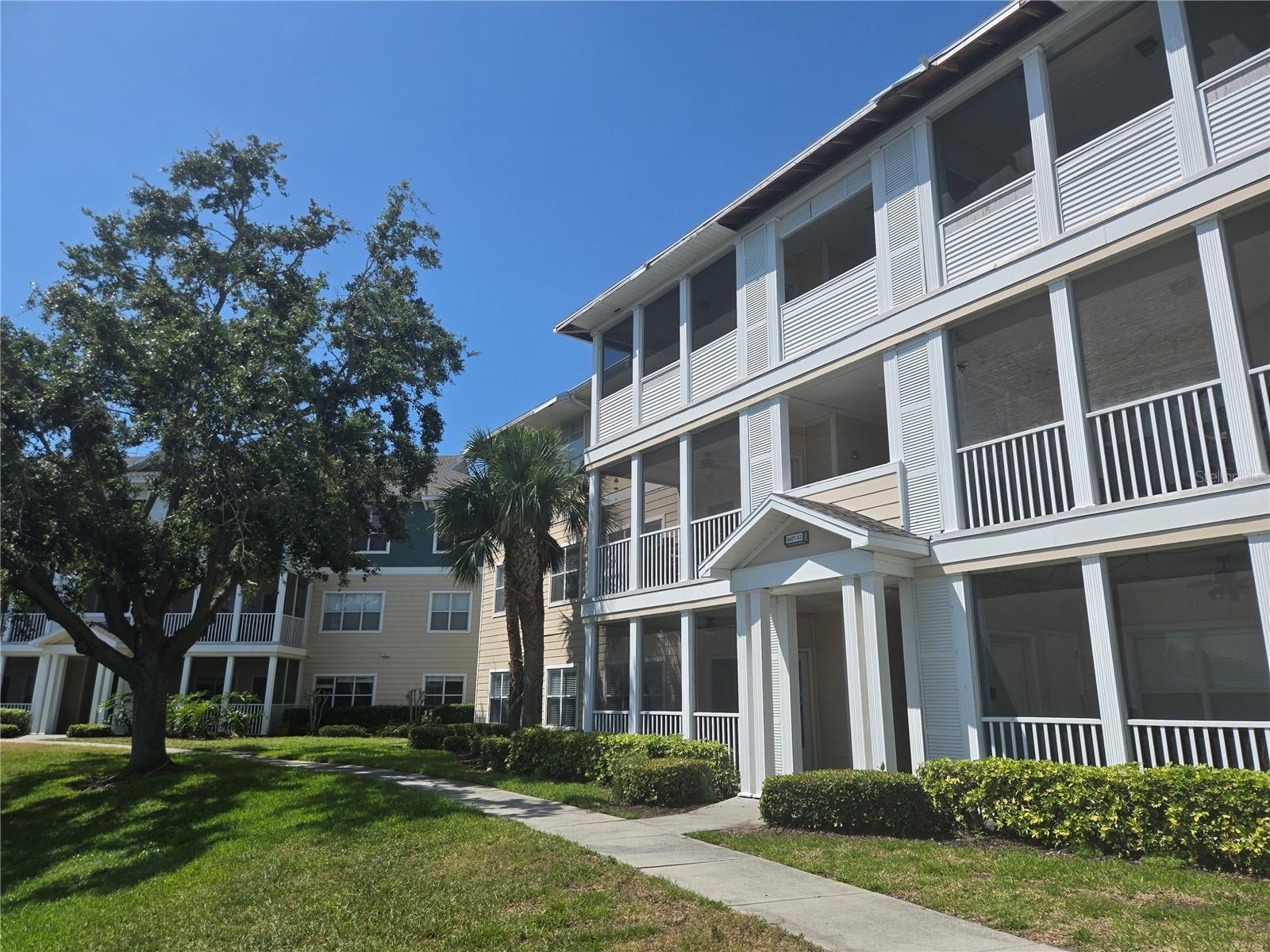 PALMS OF CORTEZ Annual 3 bedroom 2 bath rental. This 1st floor unit with beautiful lakeview is full furnished and ready for move in. Condo has been recently updated with granite countertops, new kitchen cabinets, ceramic tile flooring throughout the majority of the unit, with carpet in in the bedrooms. Garden tub in the guest bath, laundry room with washer and dryer and large master suite with walk in shower and closet. Community features include resort style swimming pool, clubhouse, fitness center, playground, tennis courts and pickle ball courts.The Palms of Cortez is centrally located in West Bradenton convenient to shopping, restaurants, IMG Academy, SRQ and only 6 miles from world famous beaches. This is a no smoking unit. 1st, last, security required for move and $100pp for application/background
check.