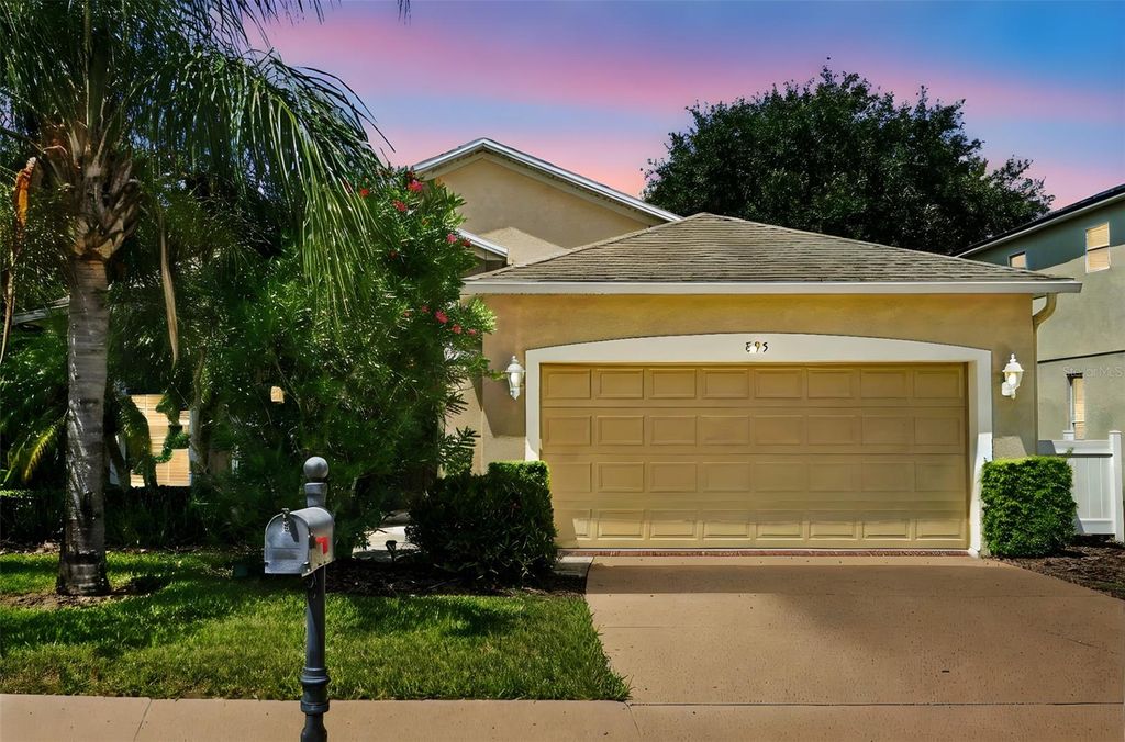 Photo of 895 Dorset Place, Davenport, FL 33896 (MLS # O6340192)