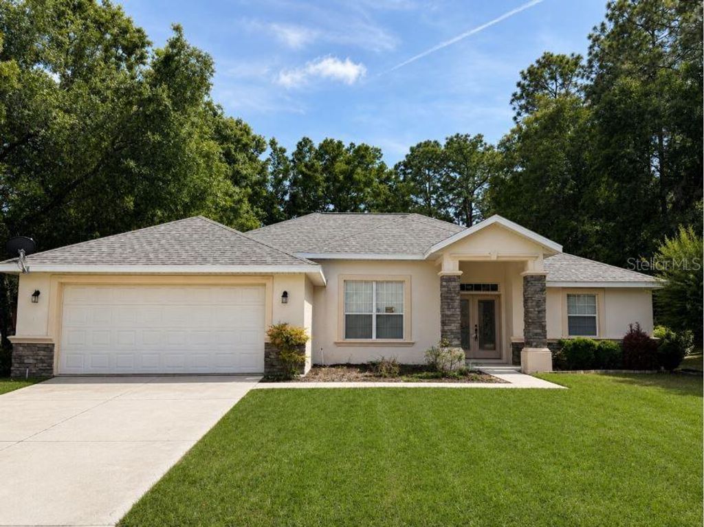Photo of 2820 E Newhaven Street, Inverness, FL 34453 (MLS # G5106515)