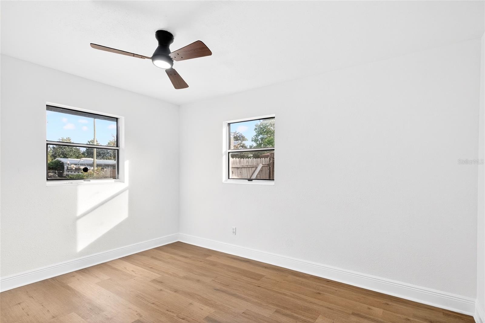 WHISPERING LAKES SEC 03 PT 04 - Residential