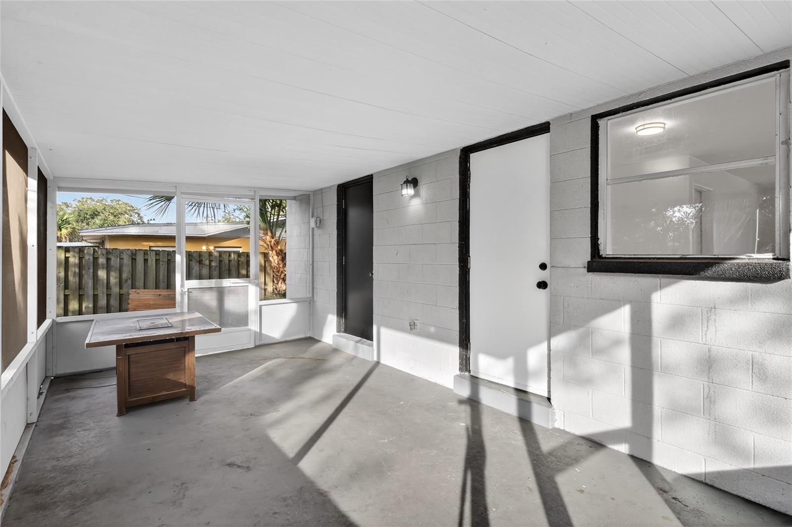 WHISPERING LAKES SEC 03 PT 04 - Residential