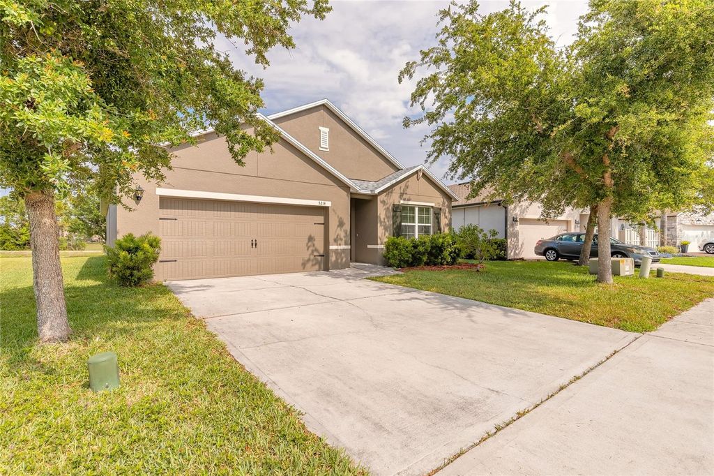 Photo of 5214 Old Walker Way, Port Orange, FL 32128 (MLS # V4949037)