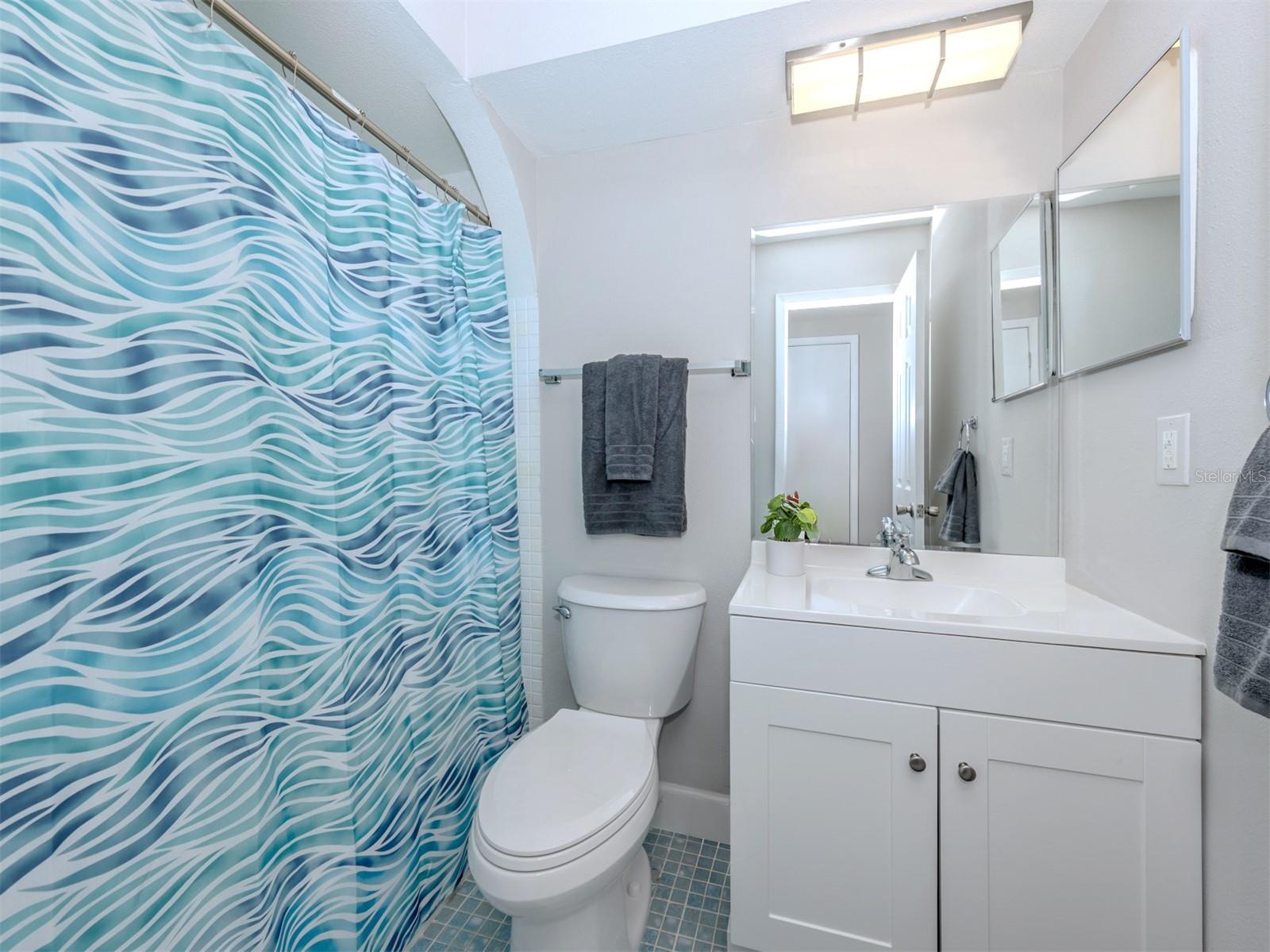 SOUTH VENICE - Residential