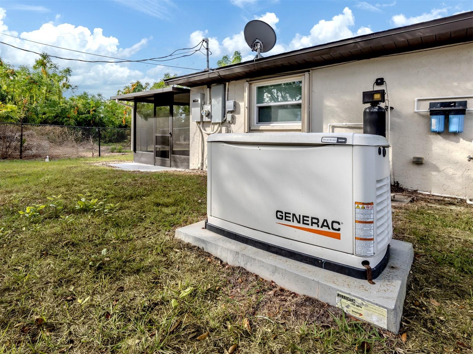 SOUTH VENICE - Residential