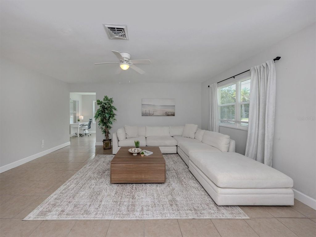 Photo of 3681 Shamrock Drive, Venice, FL 34293 (MLS # N6142172)