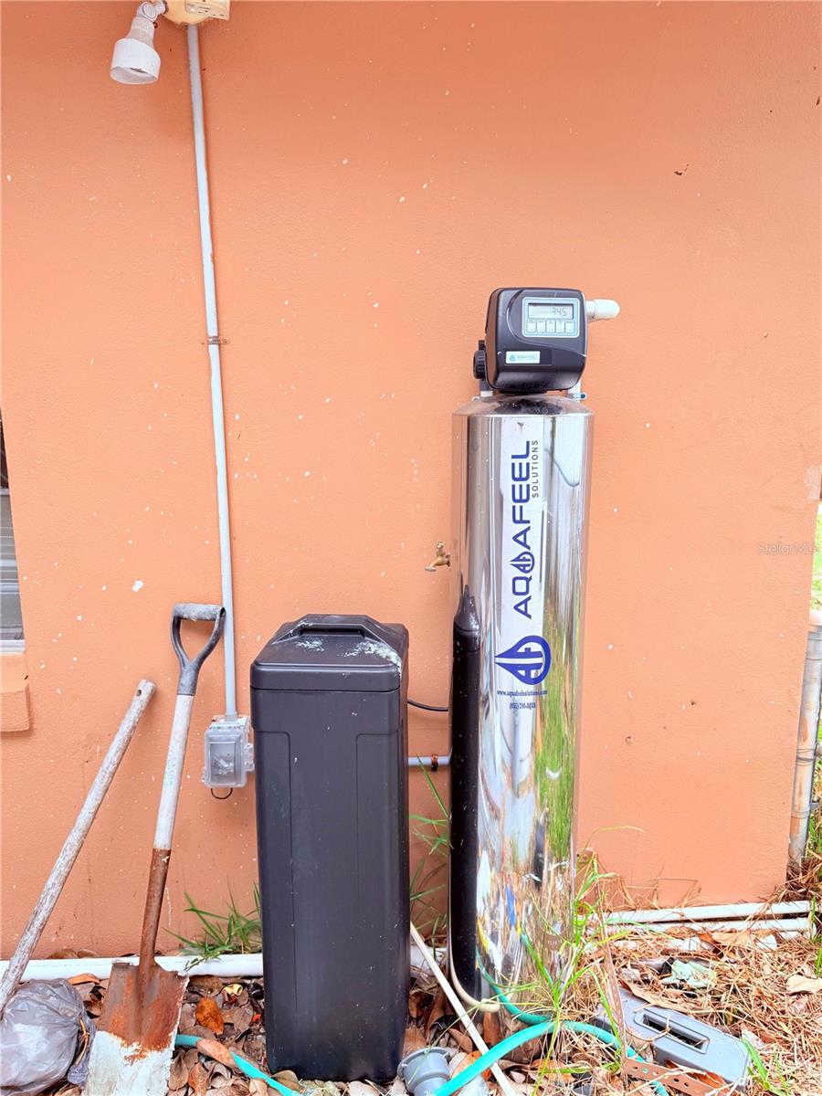 DELTONA LAKES UNIT 65 - Residential