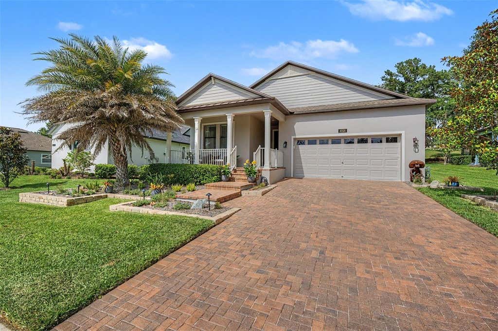 Photo of 4926 Southern Valley Loop, Brooksville, FL 34601 (MLS # TB8511734)