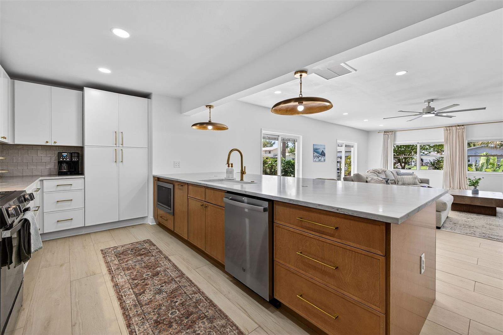 PATRICIAN POINT - Residential