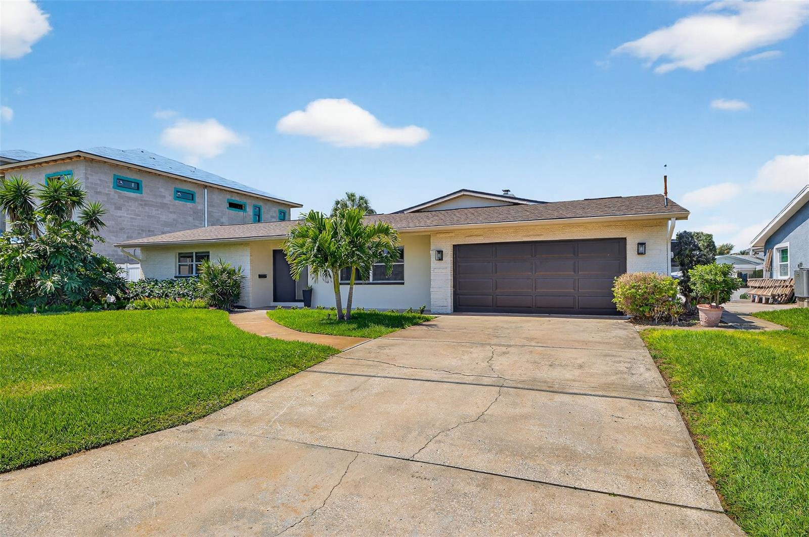 PATRICIAN POINT - Residential