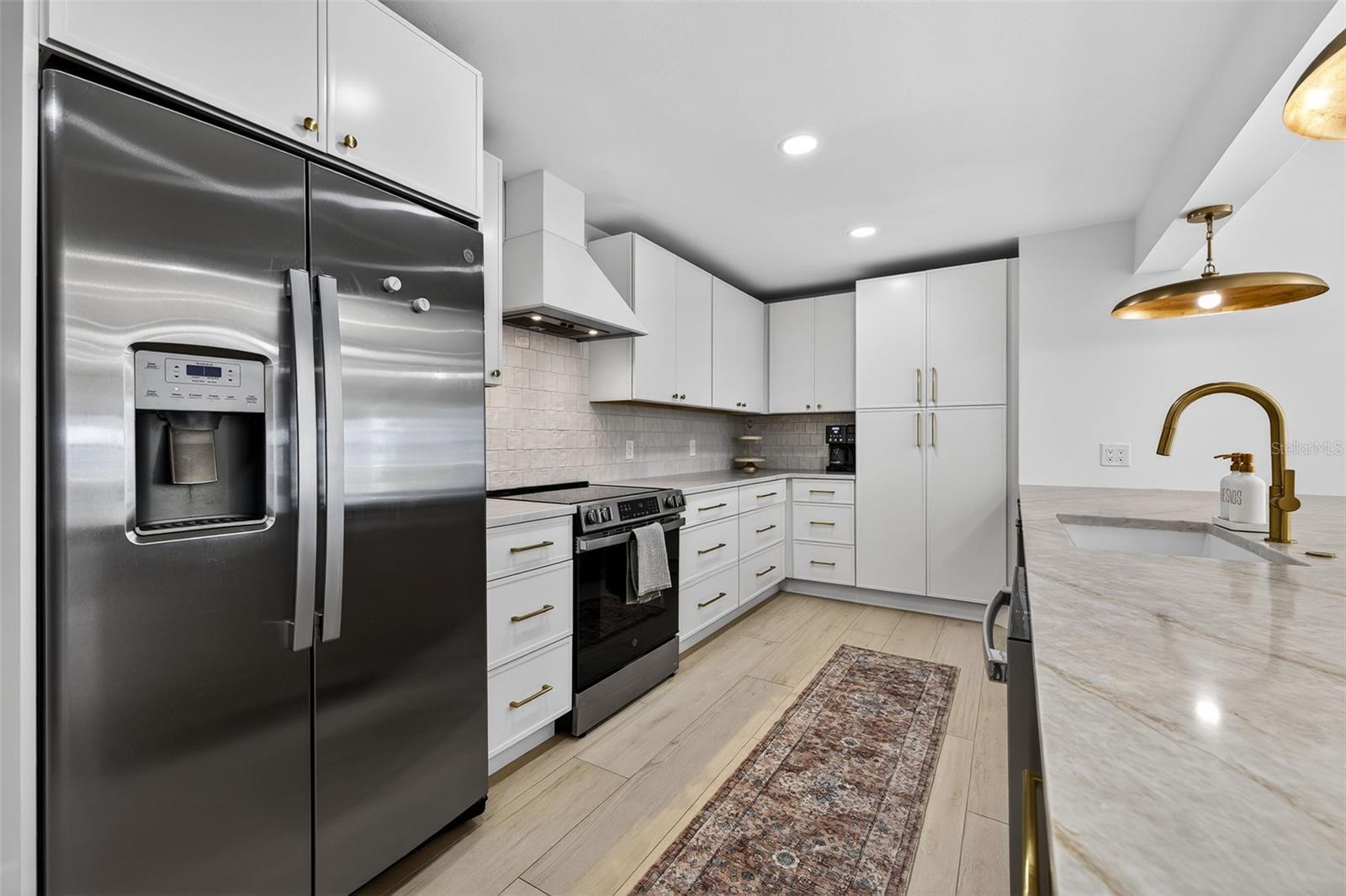 PATRICIAN POINT - Residential