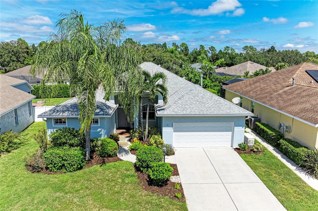 Photo of 12105 Beeflower Drive, Lakewood Ranch, FL 34202 (MLS # A4706176)