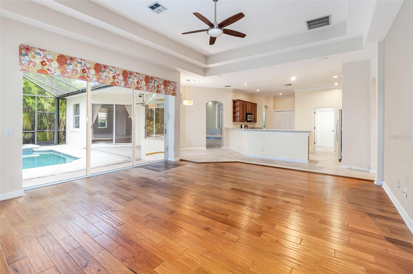 2317 WARREN WOODS DRIVE