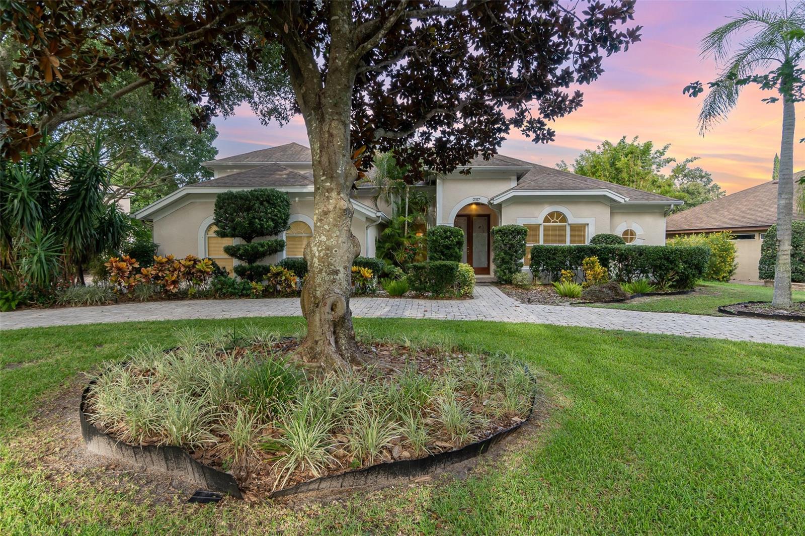 2317 WARREN WOODS DRIVE