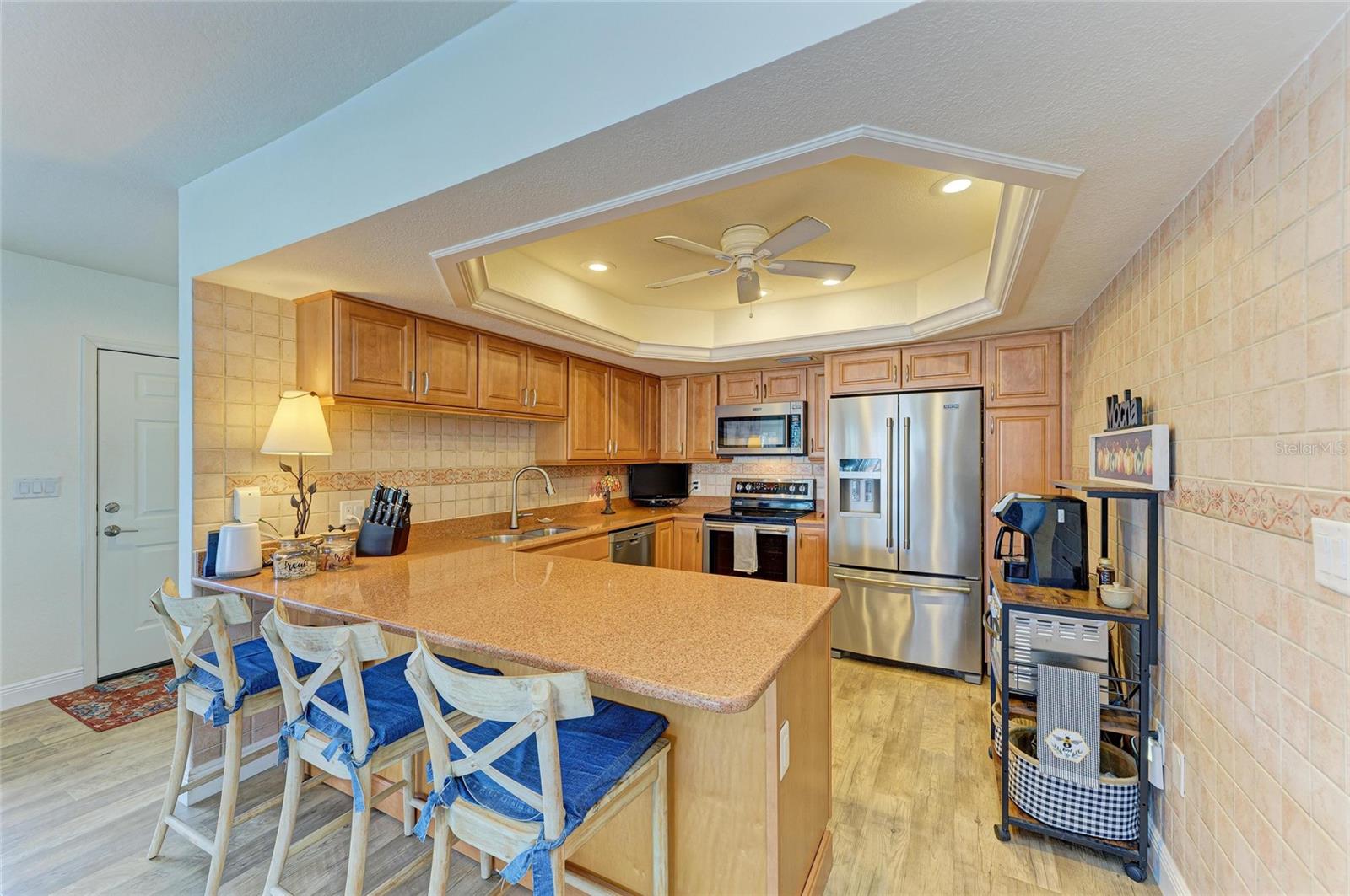 MARINA SOUTH SHORE CONDO - Residential