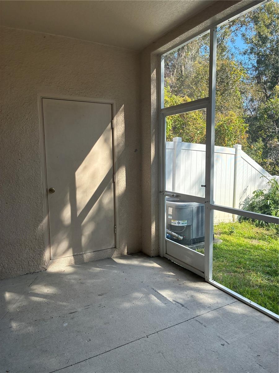 MEADOW POINTE 03 PRCL UU - Residential Lease