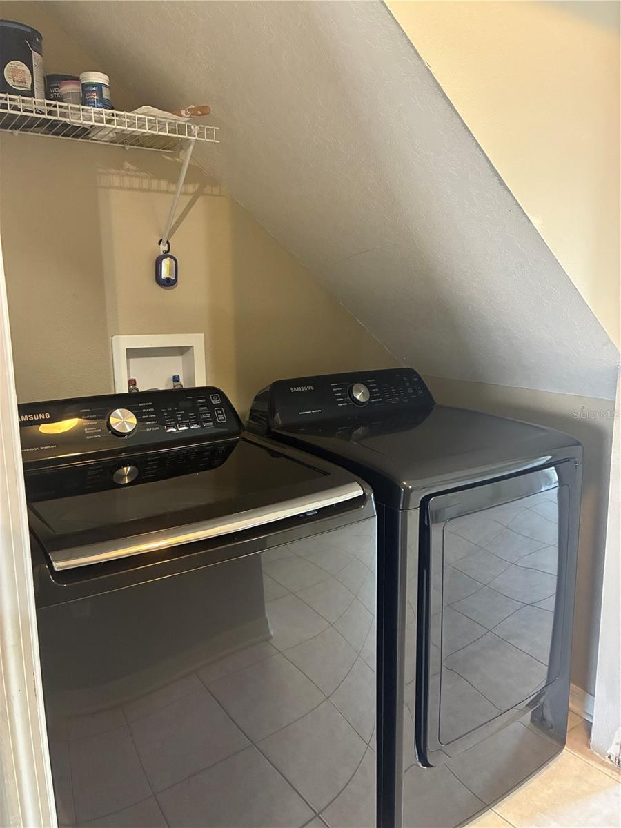 MEADOW POINTE 03 PRCL UU - Residential Lease