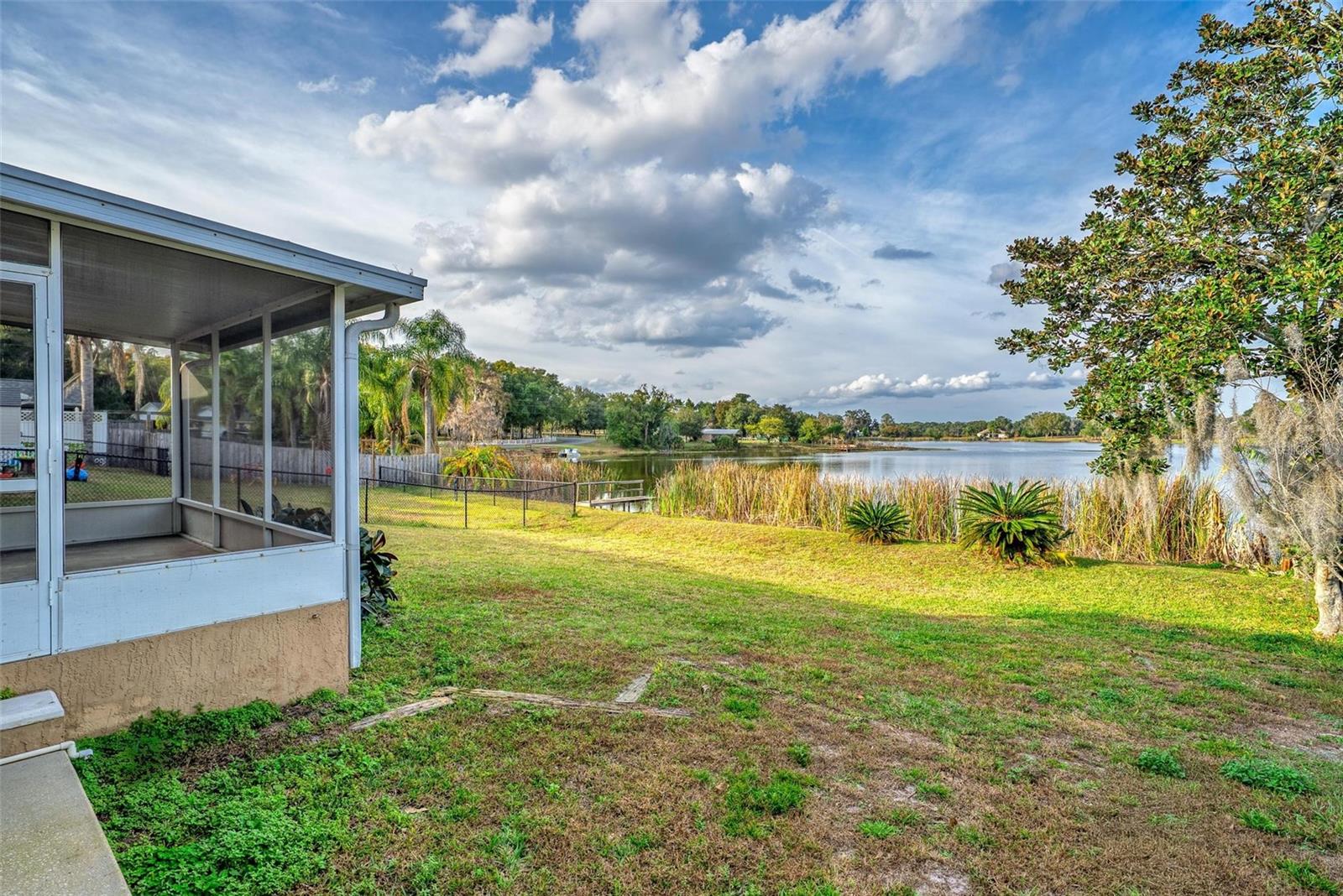 UMATILLA LAKE MARY ESTATES SUB - Residential