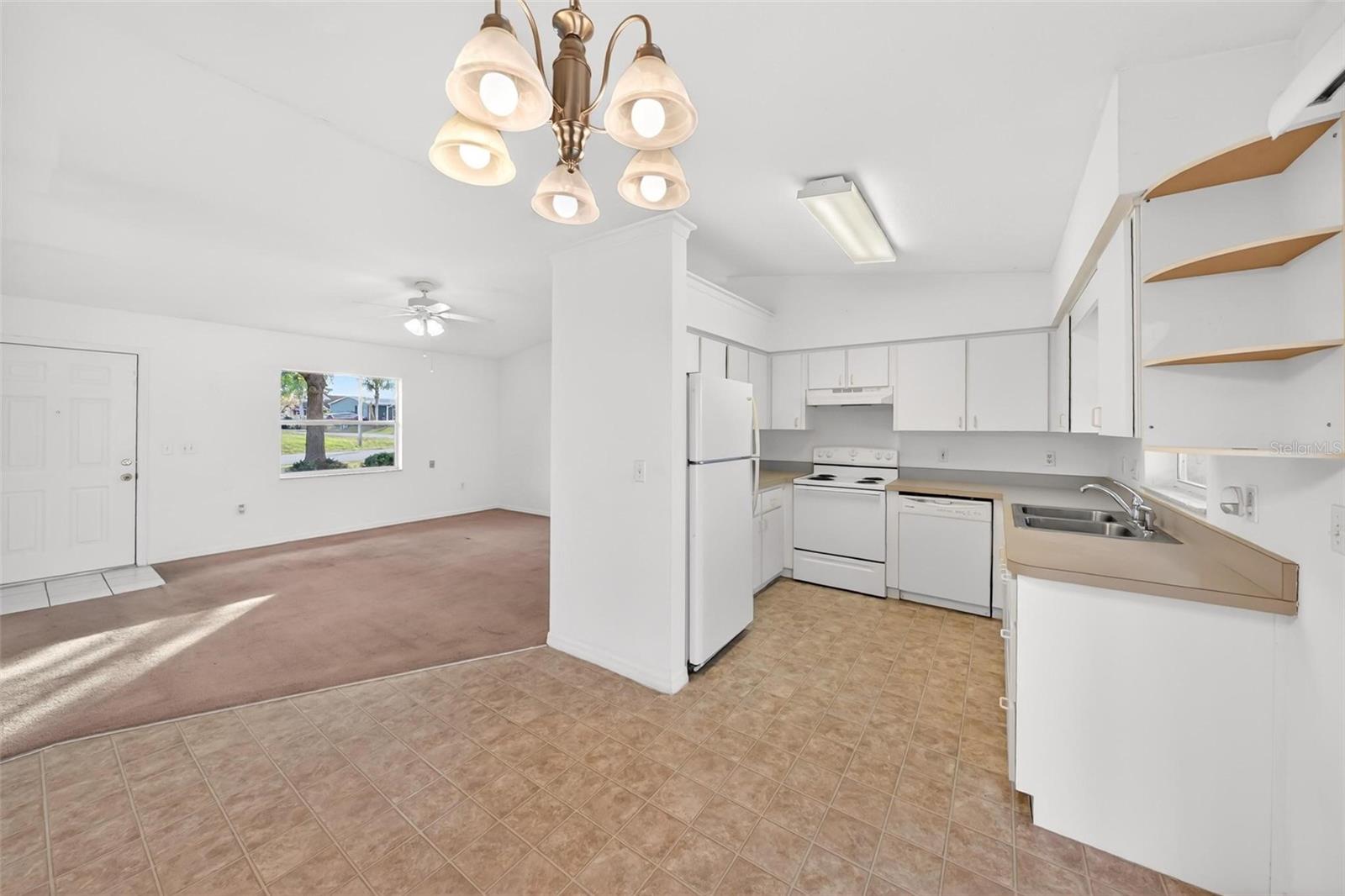 UMATILLA LAKE MARY ESTATES SUB - Residential