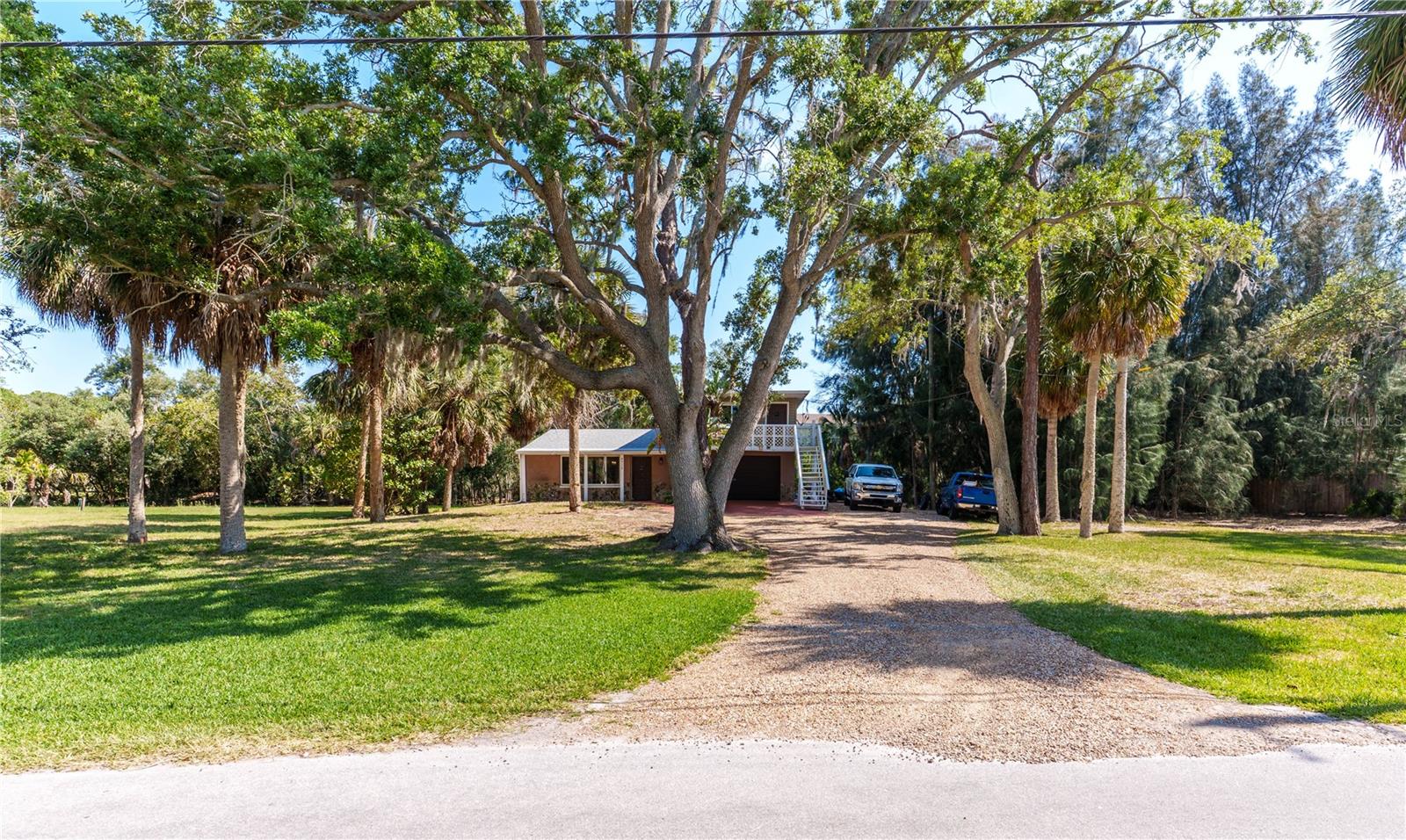 ACREAGE - Residential