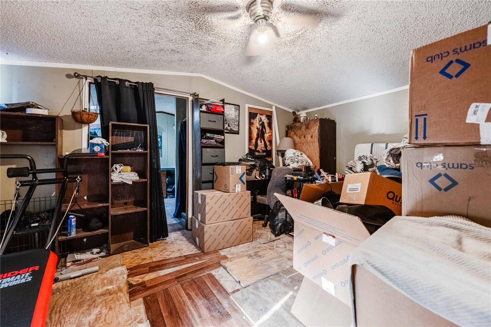 1218 CAMERON ROAD