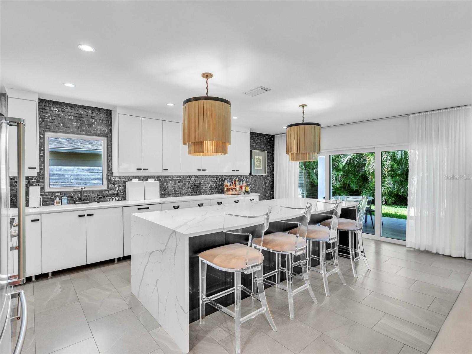 HARSHAW LAKE REP ADD - Residential Lease