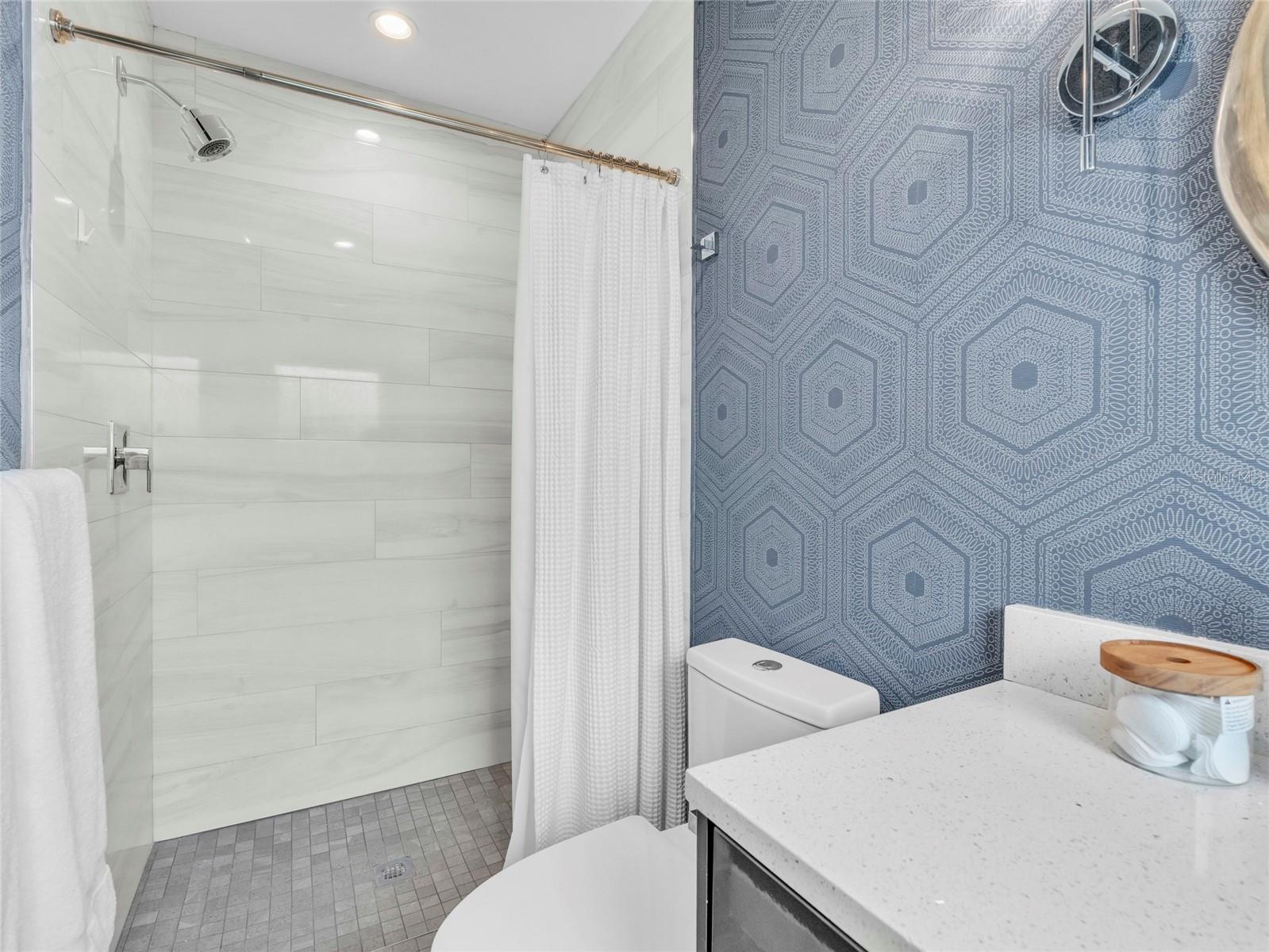 HARSHAW LAKE REP ADD - Residential Lease