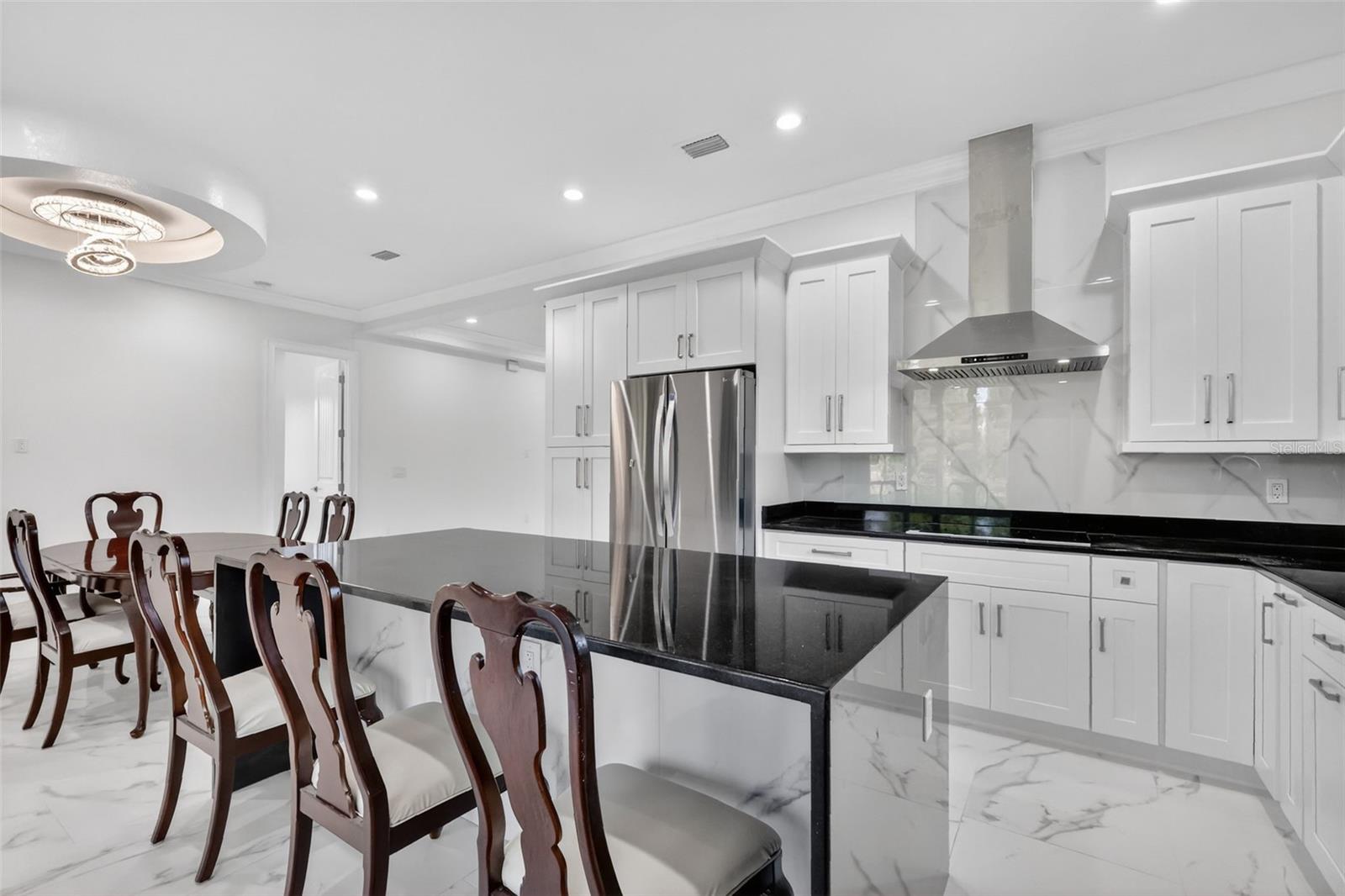 LADY LAKE LAKES PH 02 LT 01 BLK A - Residential