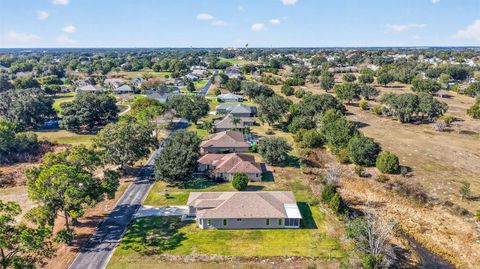 Tiny photo for 588 Dowling Circle, Lady Lake, FL 32159 (MLS # TB8455649)