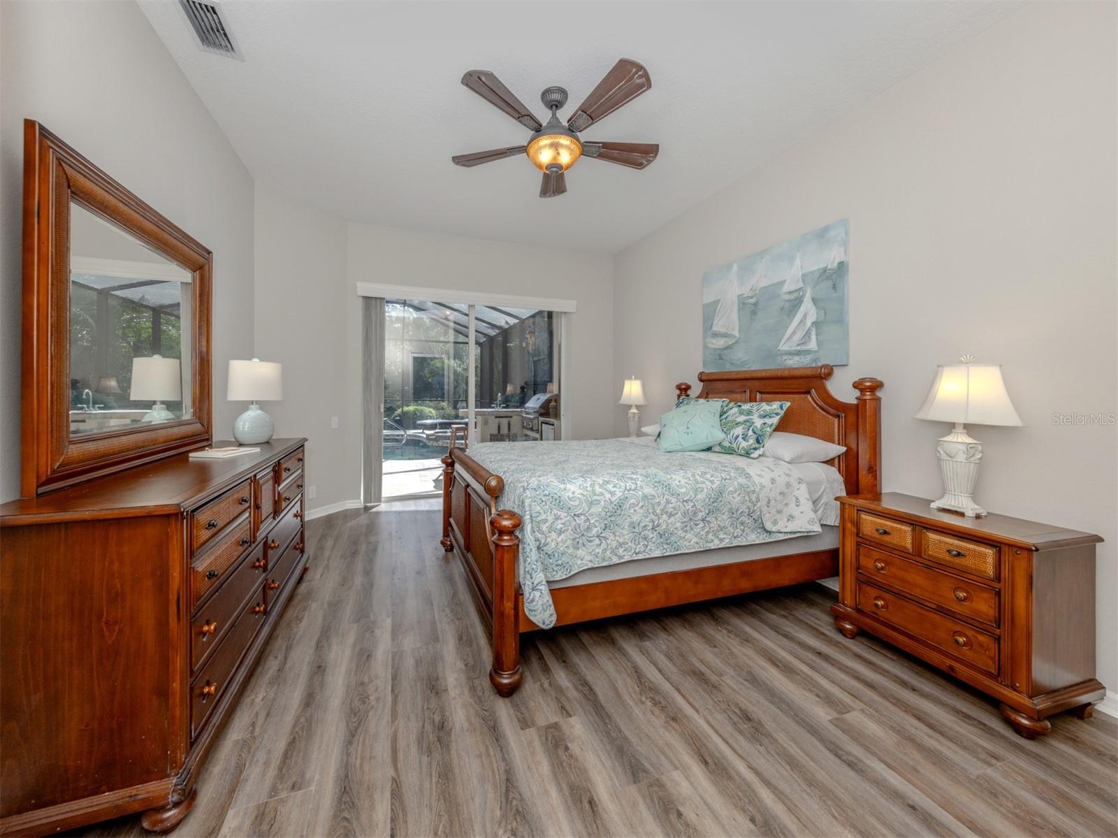 VENICE GOLF & COUNTRY CLUB - Residential