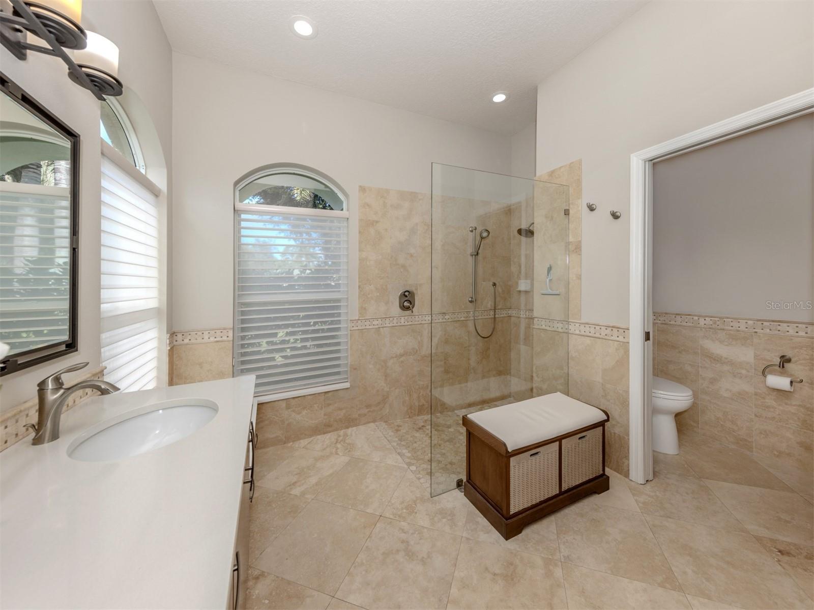 VENICE GOLF & COUNTRY CLUB - Residential