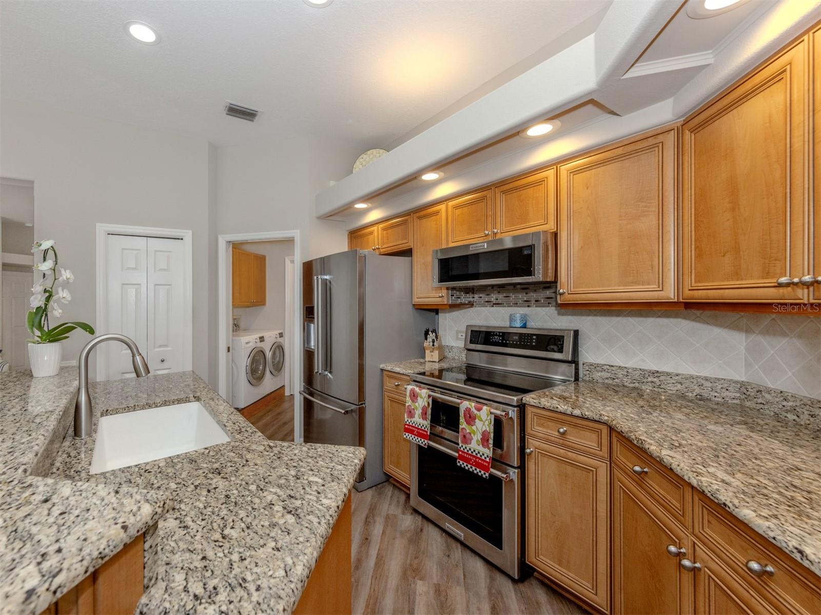 VENICE GOLF & COUNTRY CLUB - Residential