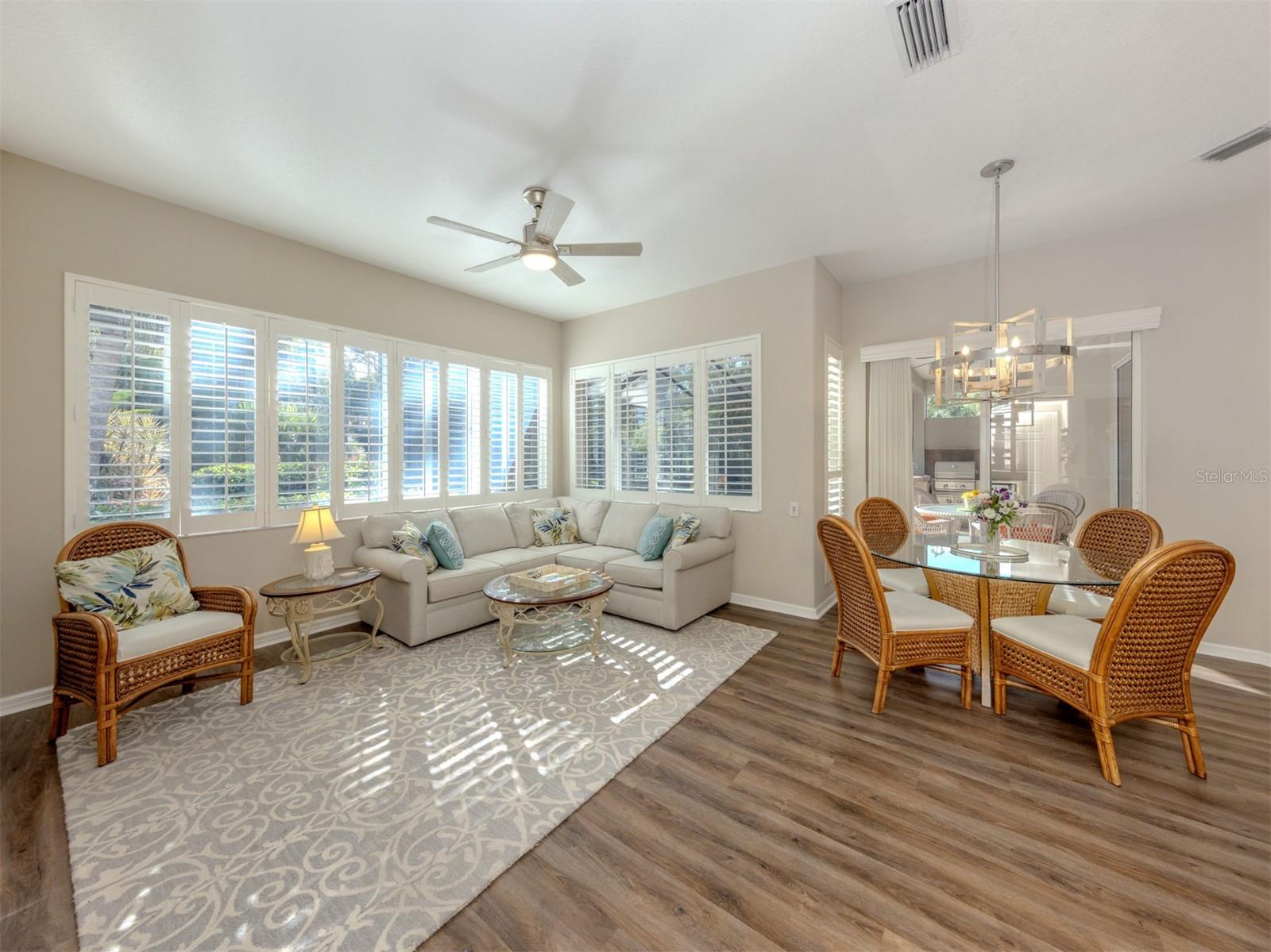 VENICE GOLF & COUNTRY CLUB - Residential