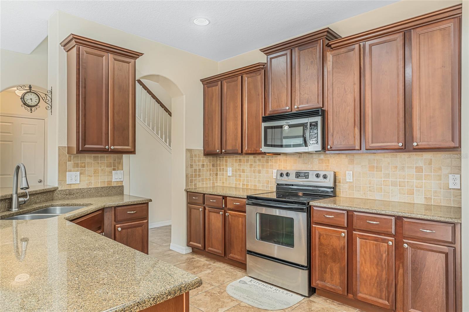 MICHIGAN ESTATES - Residential Lease