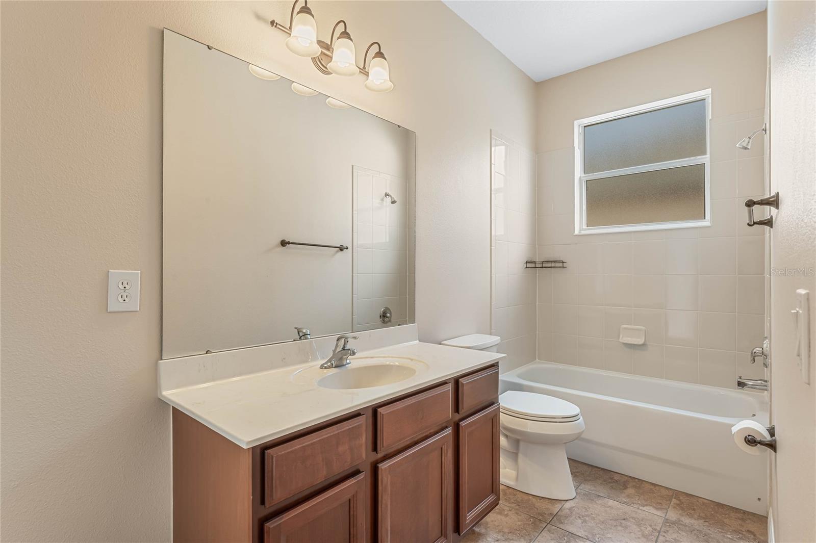 MICHIGAN ESTATES - Residential Lease