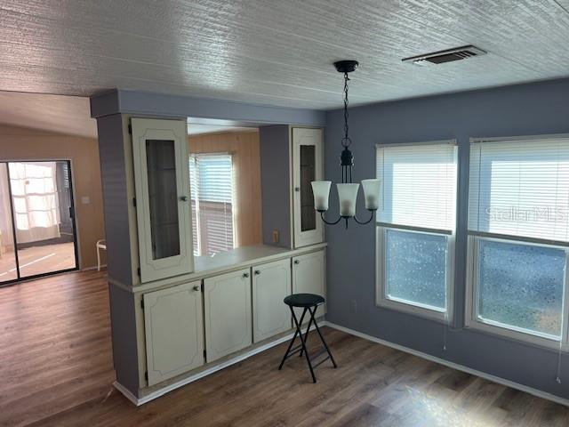 OAKS ROYAL MOBILE HOME SUB - Residential