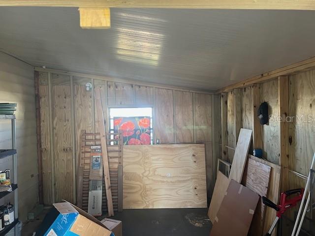 OAKS ROYAL MOBILE HOME SUB - Residential