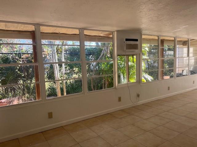 PARADISE BAY ESTATES - Residential