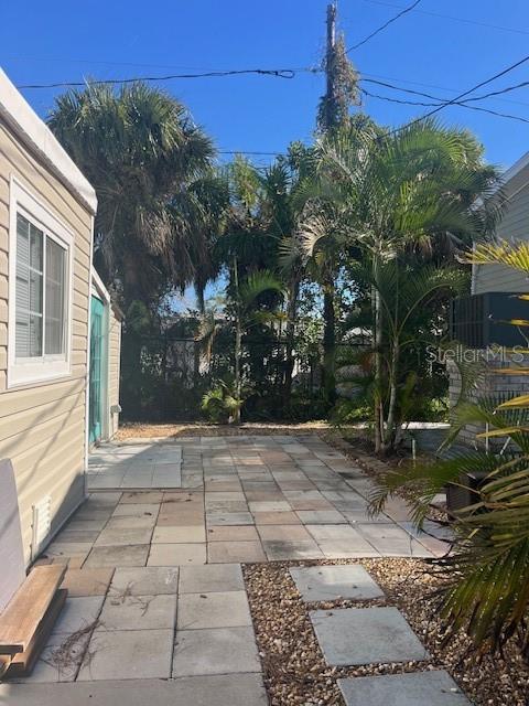 PARADISE BAY ESTATES - Residential