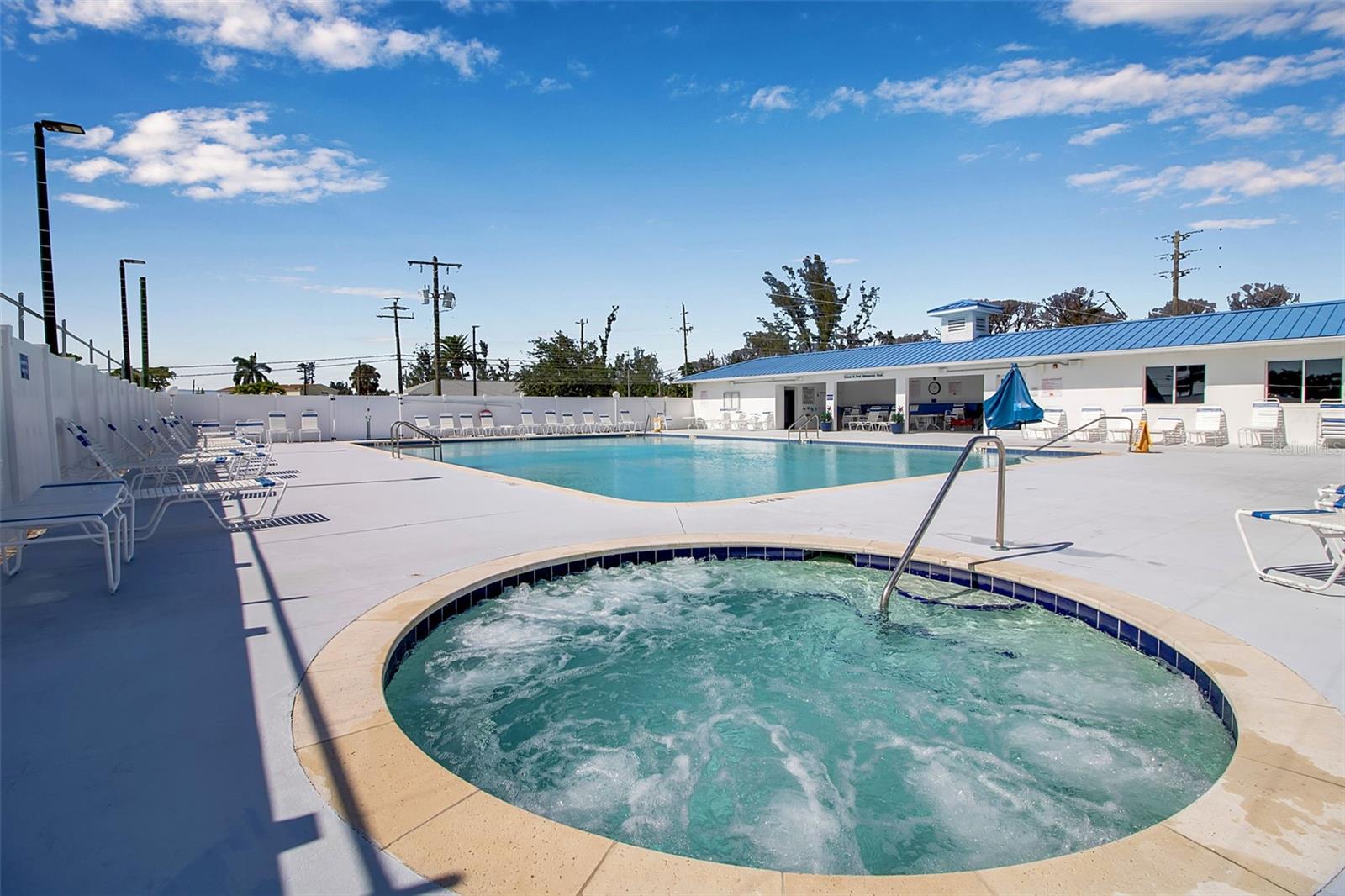 PARADISE BAY ESTATES - Residential